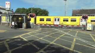 Birkdale Level Crossing [upl. by Fraya516]